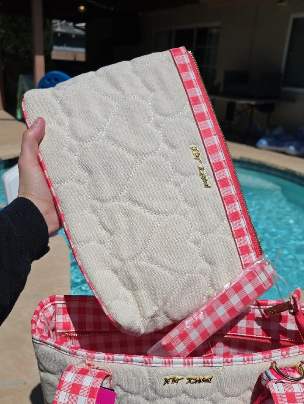 Betsey Johnson Beige & Pink Watermelon Laptop Bag 🍉